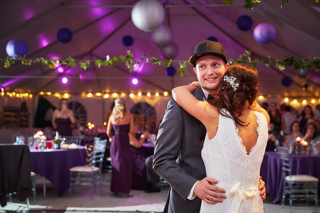 Hannah & Ryan: Backyard Wedding in North Canton