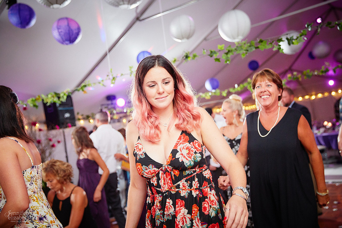Hannah & Ryan: Backyard Wedding in North Canton