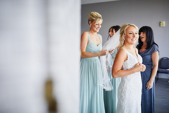 Erica & Grant: Wedding at Aloft Cleveland Downtown with Lago Custom Events