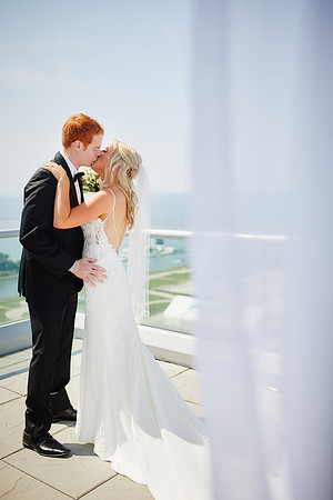 Erica & Grant: Wedding at Aloft Cleveland Downtown with Lago Custom Events