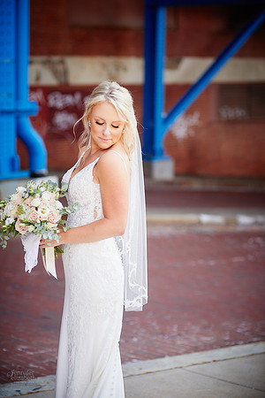 Erica & Grant: Wedding at Aloft Cleveland Downtown with Lago Custom Events