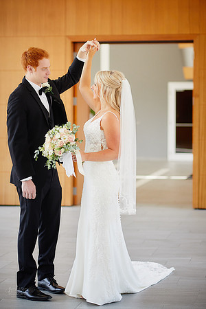 Erica & Grant: Wedding at Aloft Cleveland Downtown with Lago Custom Events