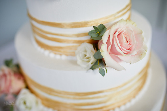 Erica & Grant: Wedding at Aloft Cleveland Downtown with Lago Custom Events