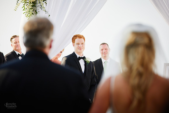 Erica & Grant: Wedding at Aloft Cleveland Downtown with Lago Custom Events