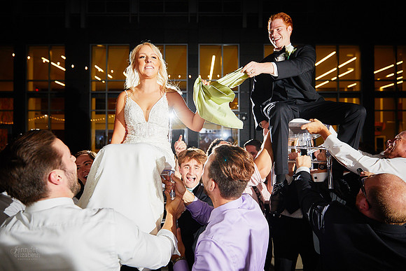 Erica & Grant: Wedding at Aloft Cleveland Downtown with Lago Custom Events