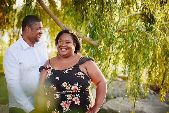 Tyler & Cameron: Engagement Session at Edgewater Beach Park