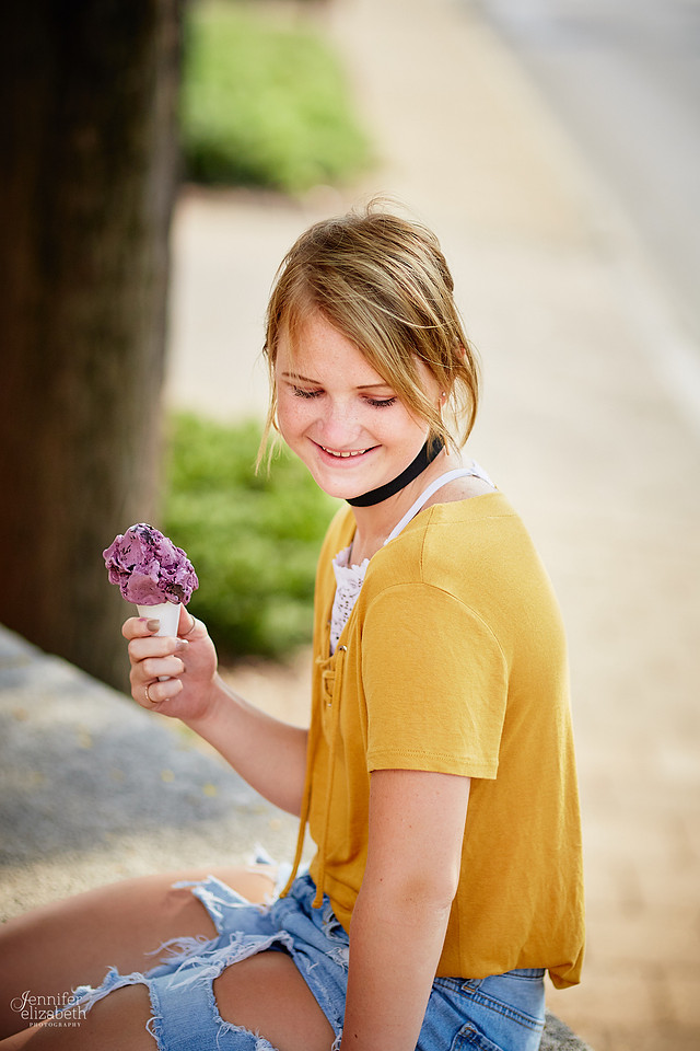 Katie: Senior Portrait Session in Old Worthington and at Nationwide Arena