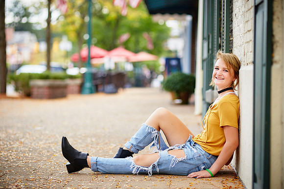 Katie: Senior Portrait Session in Old Worthington and at Nationwide Arena