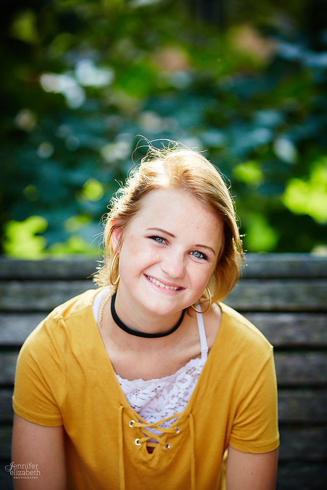 Katie: Senior Portrait Session in Old Worthington and at Nationwide Arena