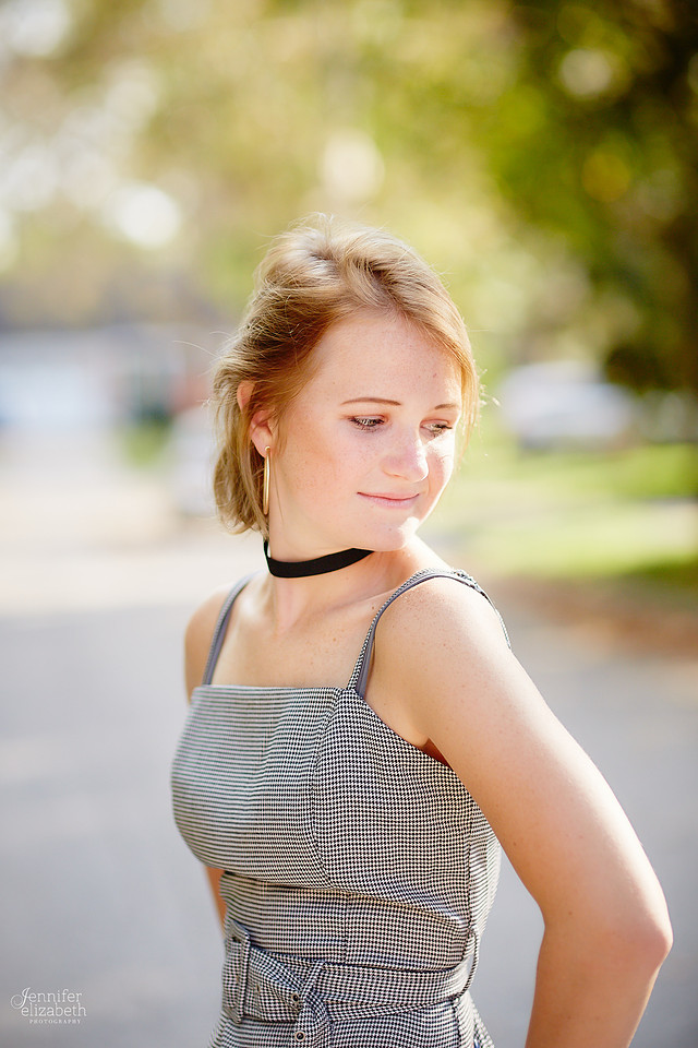 Katie: Senior Portrait Session in Old Worthington and at Nationwide Arena