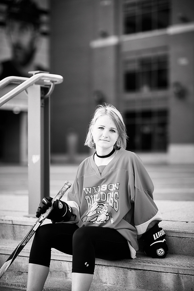 Katie: Senior Portrait Session in Old Worthington and at Nationwide Arena