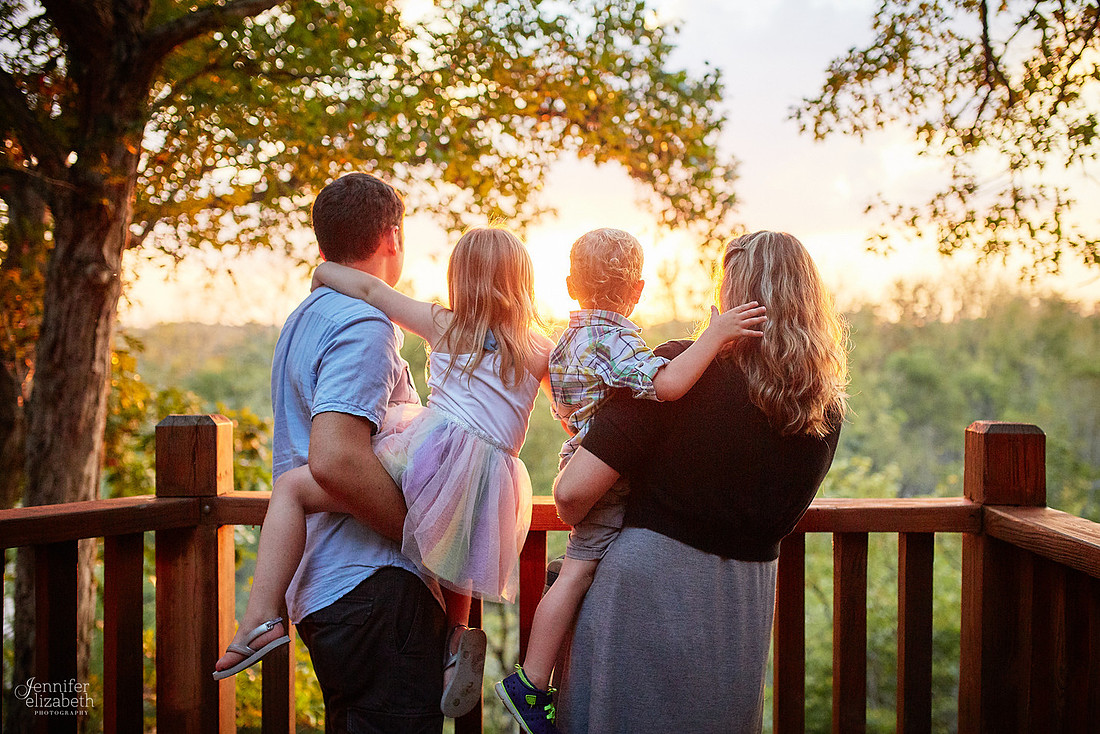 The D Family: Portrait Session at Batelle Darby Creek Metro Park