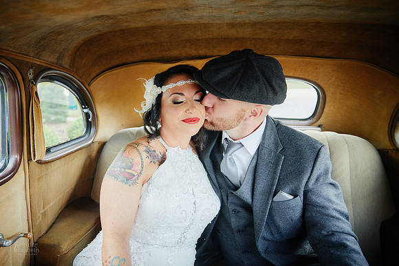 Joanie & Tommy: Wedding at Springvale Golf Course & Ballroom in North Olmsted
