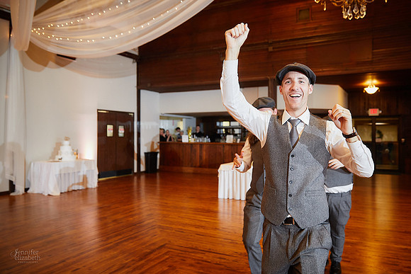 Joanie & Tommy: Wedding at Springvale Golf Course & Ballroom in North Olmsted