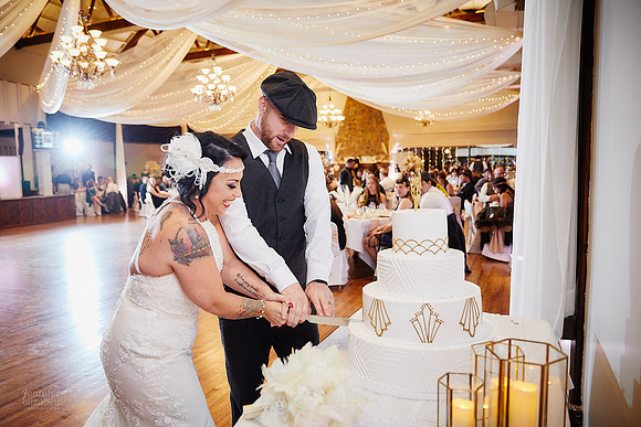 Joanie & Tommy: Wedding at Springvale Golf Course & Ballroom in North Olmsted