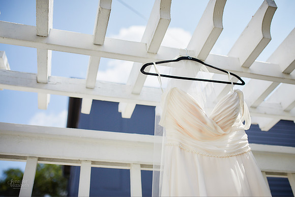 Maddie & Evan: Wedding at the Grange Insurance Audubon Center in Columbus