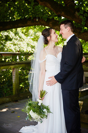 Maddie & Evan: Wedding at the Grange Insurance Audubon Center in Columbus