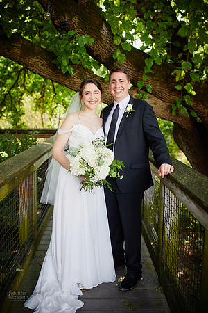 Maddie & Evan: Wedding at the Grange Insurance Audubon Center in Columbus