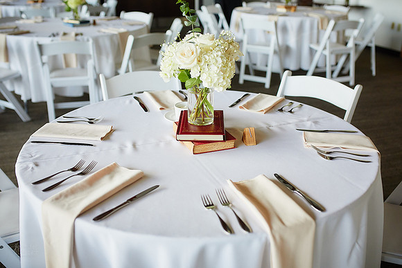 Maddie & Evan: Wedding at the Grange Insurance Audubon Center in Columbus
