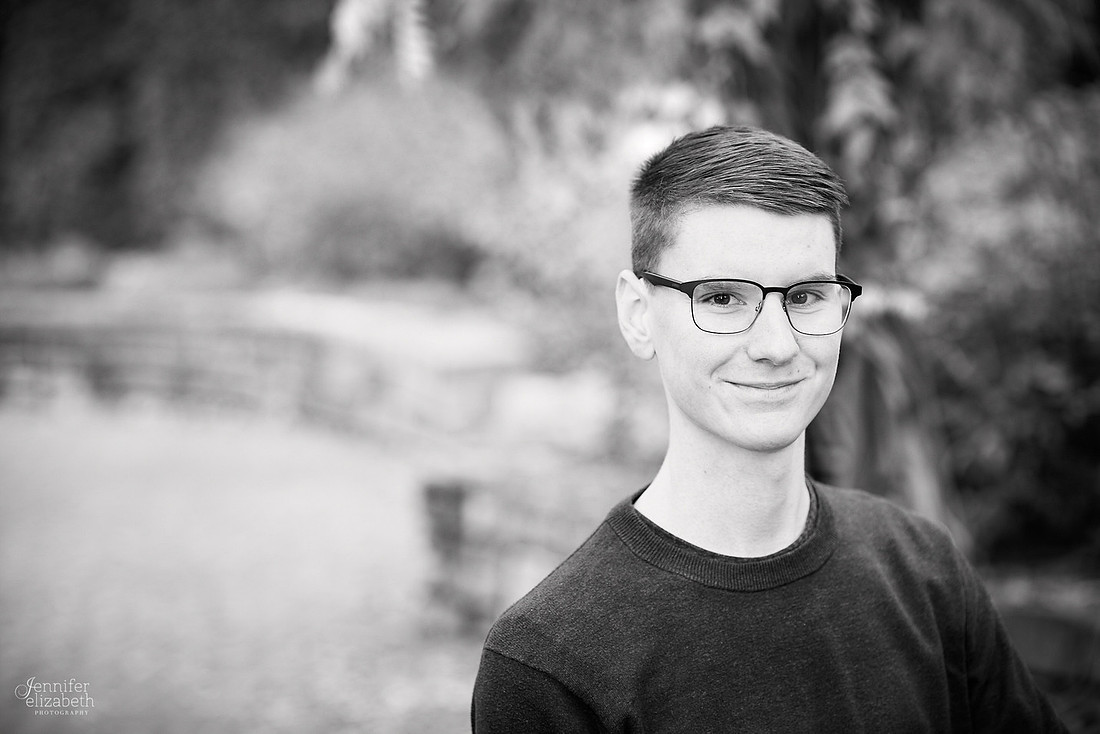 Paul: Senior Portrait Session at Inniswood Metro Gardens