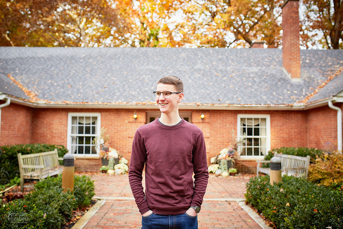 Paul: Senior Portrait Session at Inniswood Metro Gardens
