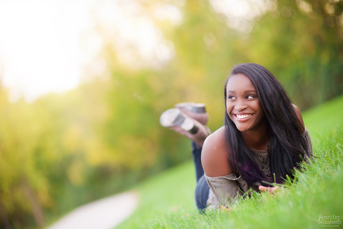 Kiara: Senior Portrait Session in Worthington, Ohio