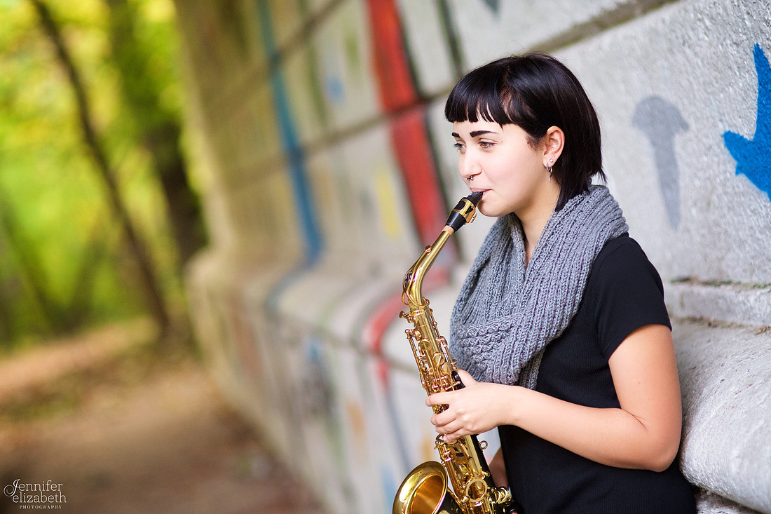 Lindsay: Senior Portrait Session in Columbus, Ohio