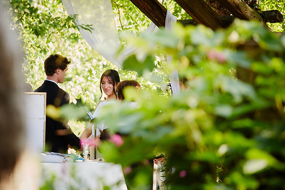 Jessica & Tim: Wedding at Orchid House Winery in Aurora, Ohio