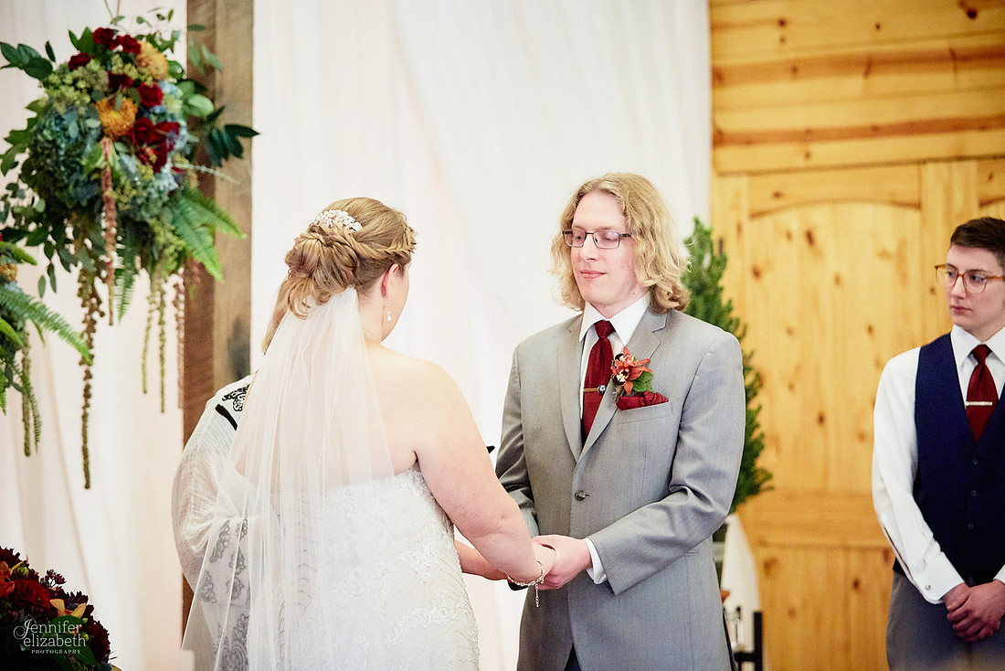 Emily & Colin: Wedding at Canopy Creek Farm in Miamisburg, Ohio