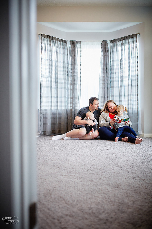 The D Family: Portrait Session in Twinsburg, Ohio
