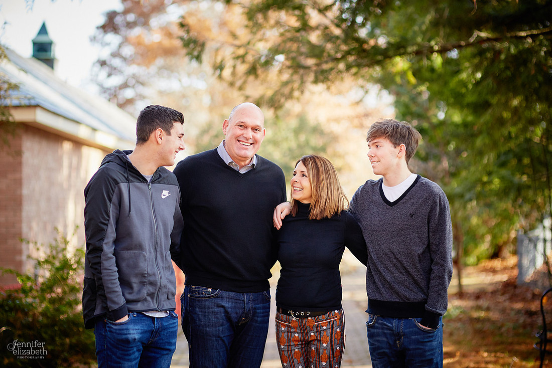 The G Family: Portrait Session at Kingwood Center Gardens