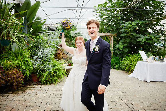 Mary Grace & Tomek: Wooster, Ohio Wedding at Mohican Gardens & Conservatory