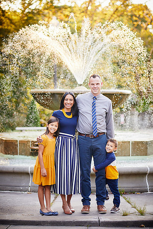 The G Family: Portrait Session at the Italian Cultural Garden in Cleveland