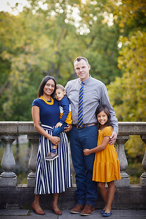 The G Family: Portrait Session at the Italian Cultural Garden in Cleveland