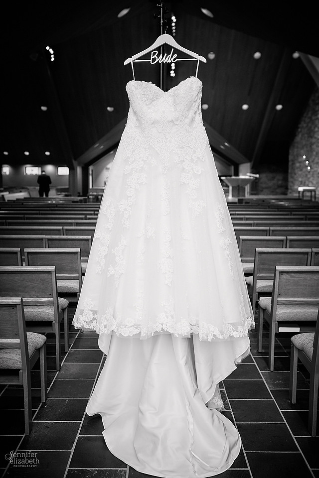 Kaitlin & Derek: Wedding at St. Noel Church and Pine Ridge Country Club