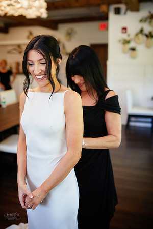 Jessica & Tim: Wedding at Orchid House Winery in Aurora, Ohio