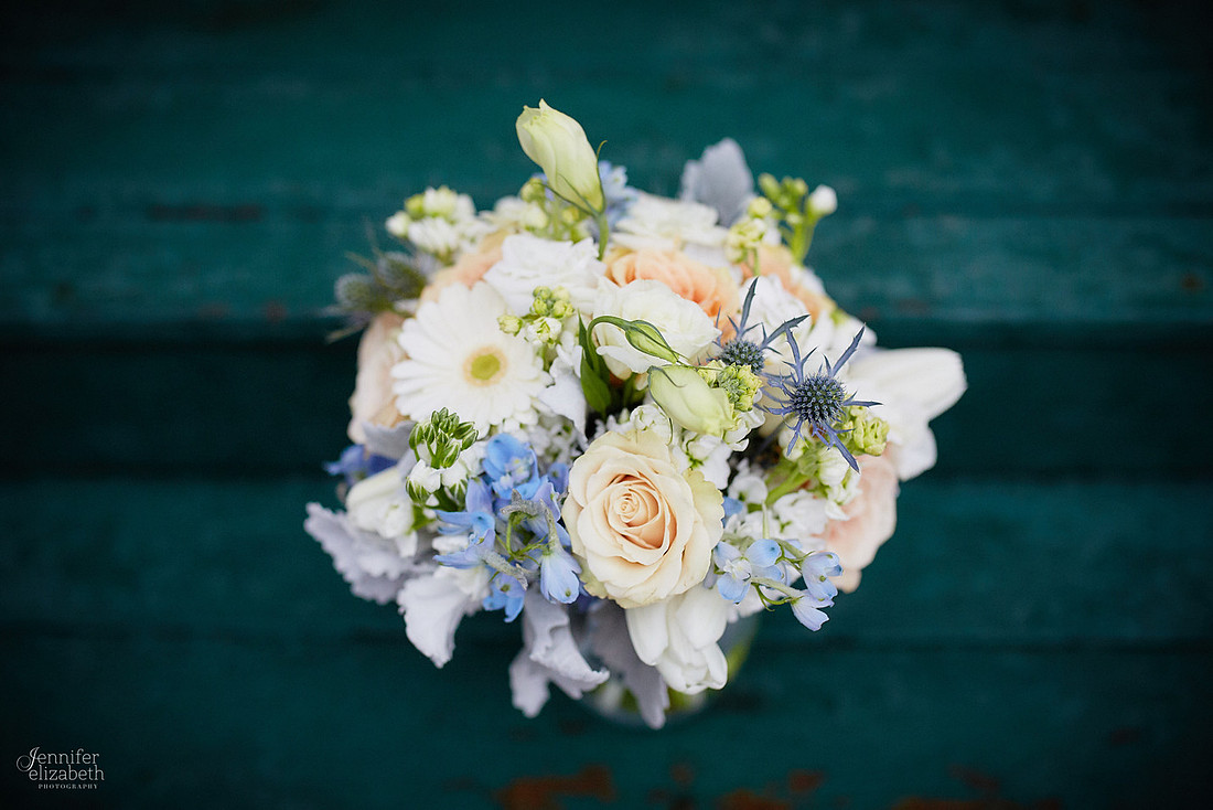 Amy & Steve: Elopement at The Lakehouse Inn at Geneva-on-the-Lake