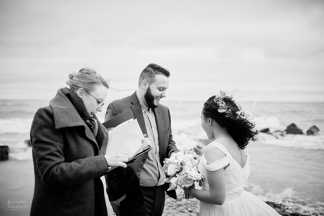 Amy & Steve: Elopement at The Lakehouse Inn at Geneva-on-the-Lake