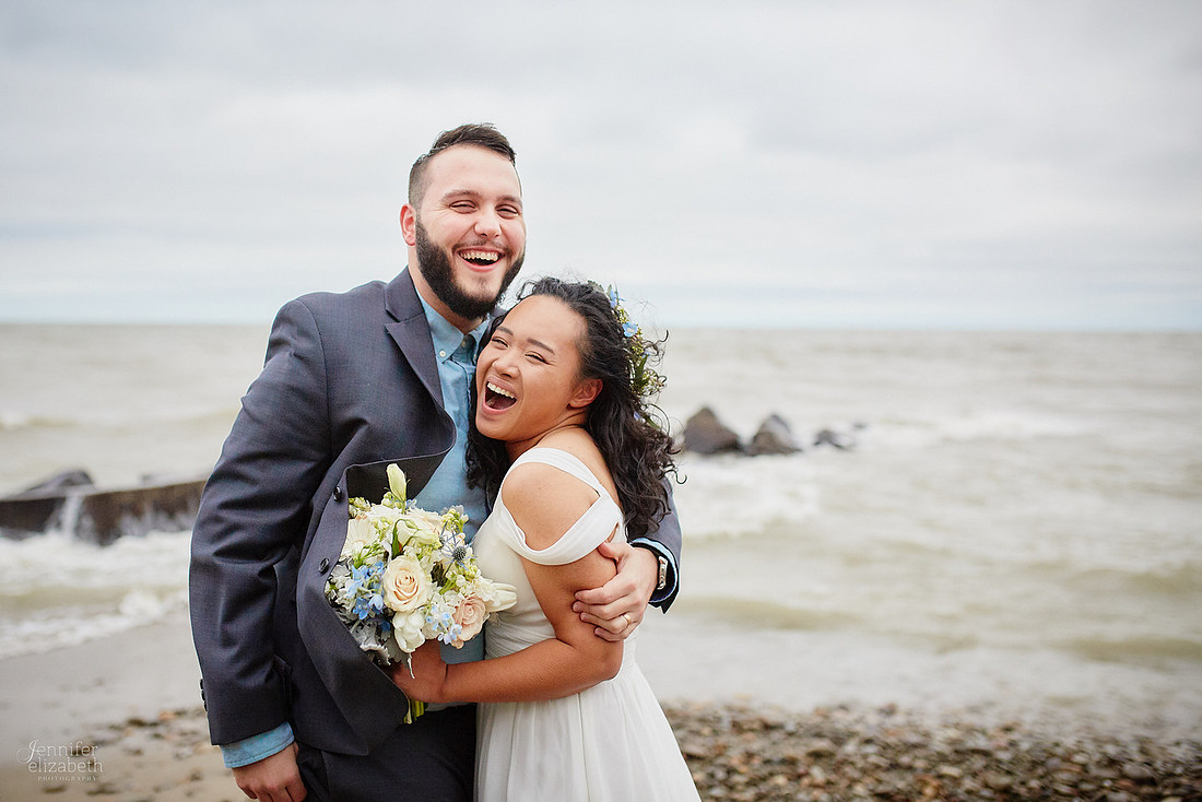 Amy & Steve: Elopement at The Lakehouse Inn at Geneva-on-the-Lake