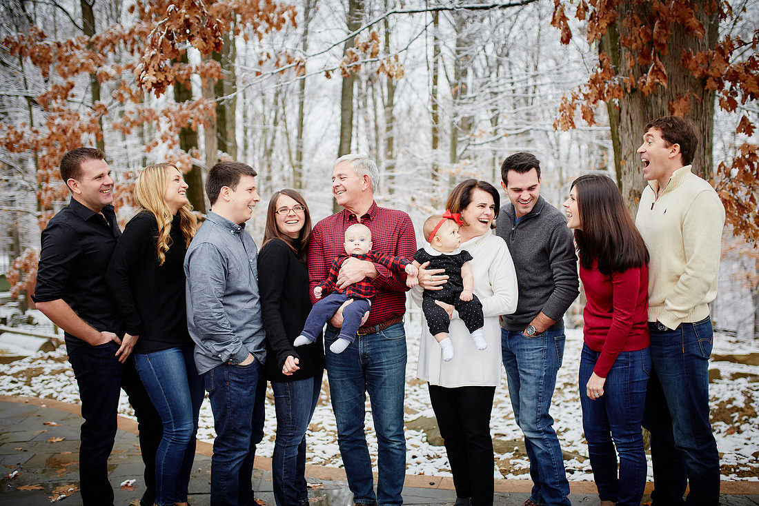 The T Family: Holiday Portrait Session in Walton Hills, Ohio