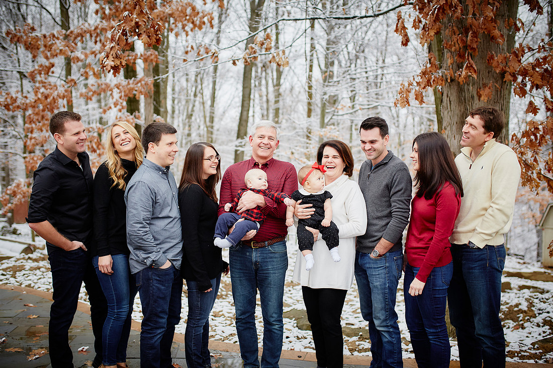 The T Family: Holiday Portrait Session in Walton Hills, Ohio