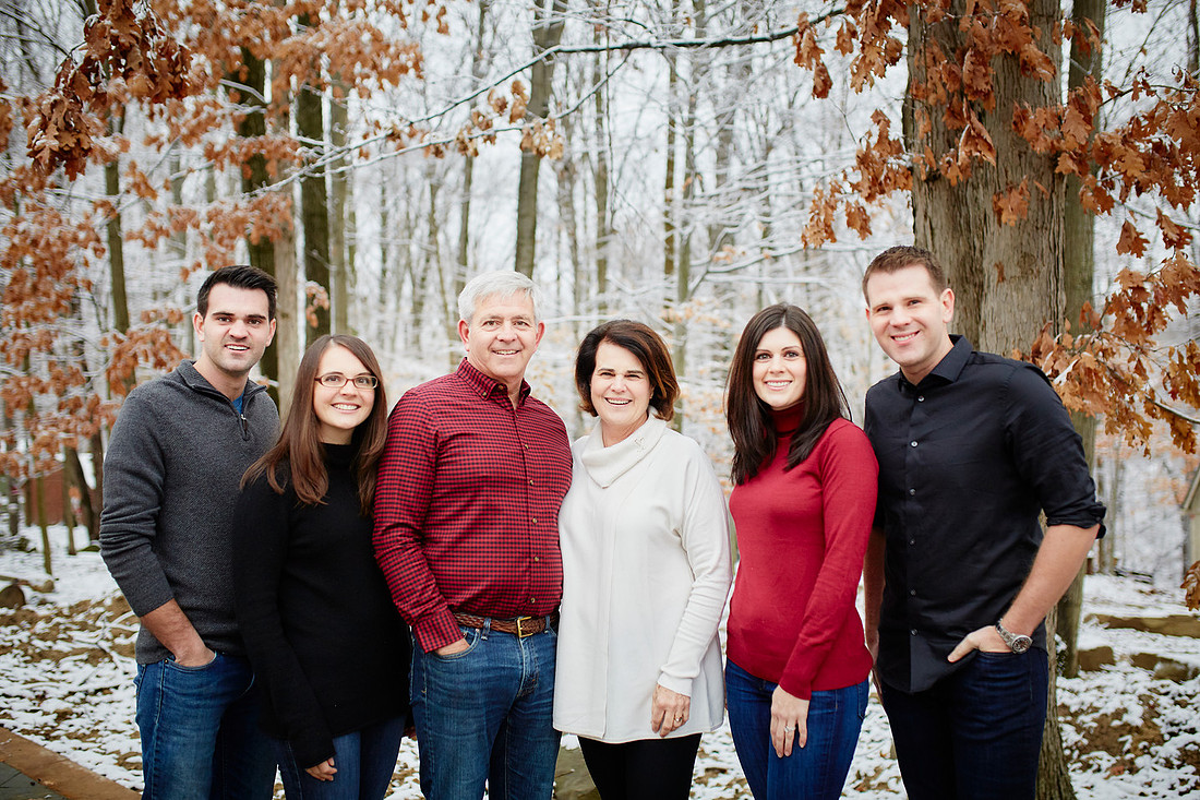 The T Family: Holiday Portrait Session in Walton Hills, Ohio