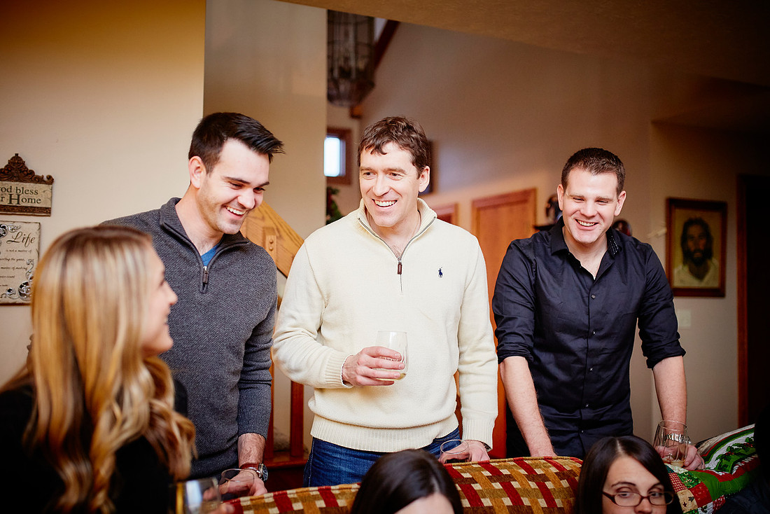 The T Family: Holiday Portrait Session in Walton Hills, Ohio