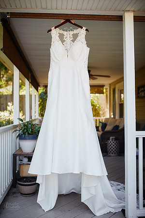 Jenna & Thomas: Wedding at Tall Oaks Event Complex in Kirtland