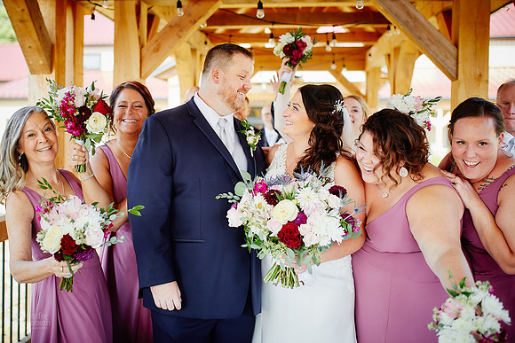 Jenna & Thomas: Wedding at Tall Oaks Event Complex in Kirtland