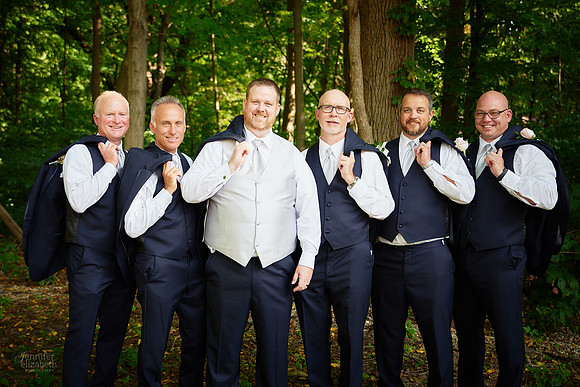Jenna & Thomas: Wedding at Tall Oaks Event Complex in Kirtland