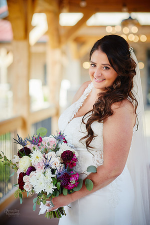 Jenna & Thomas: Wedding at Tall Oaks Event Complex in Kirtland