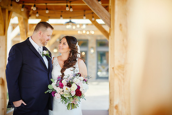 Jenna & Thomas: Wedding at Tall Oaks Event Complex in Kirtland