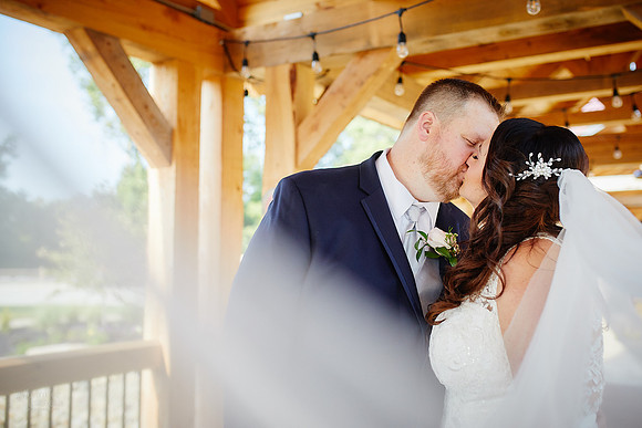 Jenna & Thomas: Wedding at Tall Oaks Event Complex in Kirtland