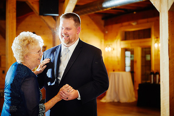 Jenna & Thomas: Wedding at Tall Oaks Event Complex in Kirtland